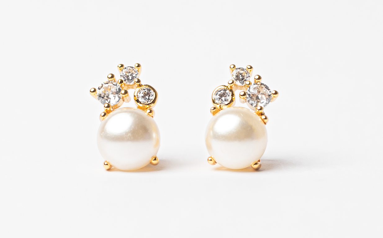 Pearl Studs