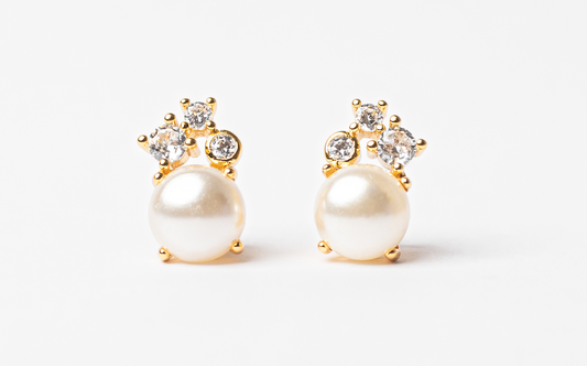 Pearl Studs